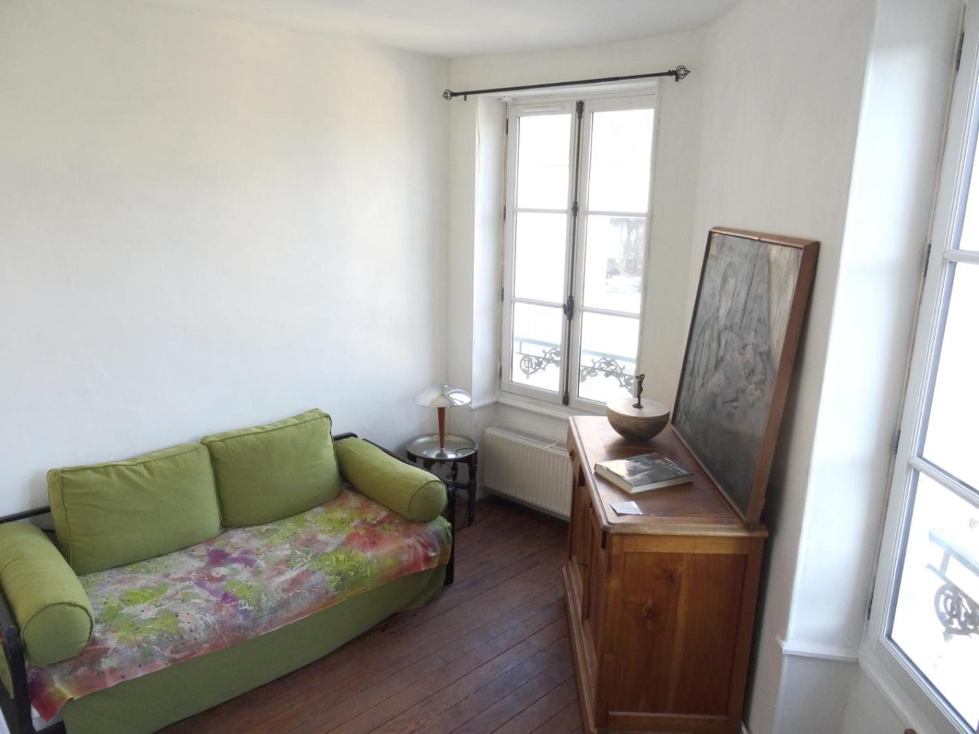 Bed and Breakfast L'Escalier Des Reves Saint-Sauveur-en-Puisaye Esterno foto